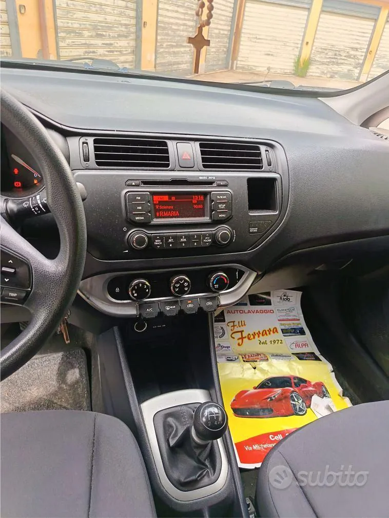 Kia Rio 2013 photo 4