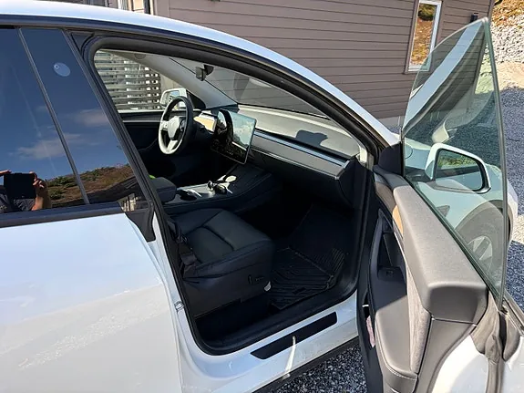 Tesla Model Y 2021 photo 5