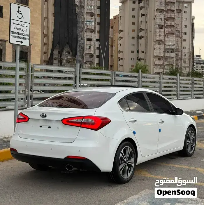 Kia K3 2014 photo 4