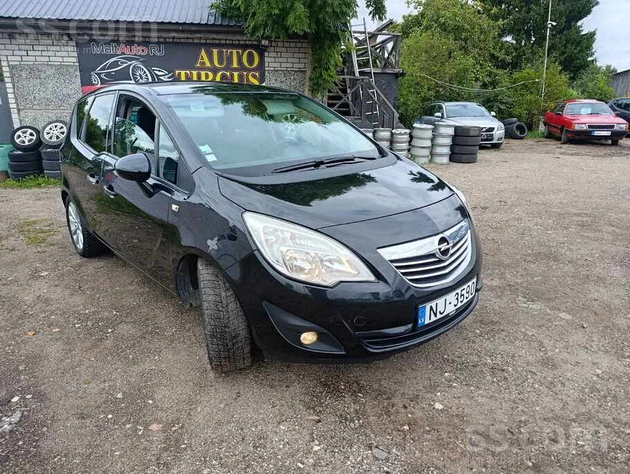 Opel Meriva 2013 photo 2