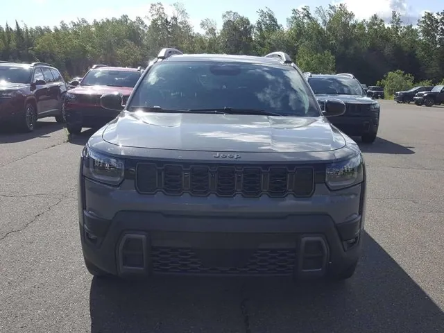 Jeep Cherokee 2026 photo 3