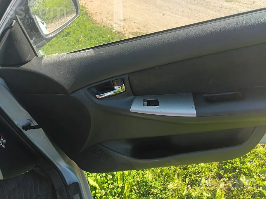 Toyota Corolla 2003 photo 4