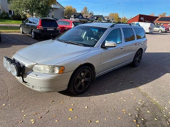 Volvo V70 2008 photo 2