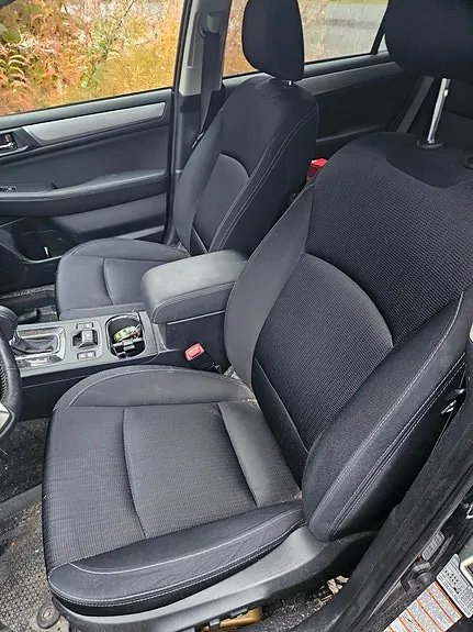 Subaru Outback 2018 photo 2
