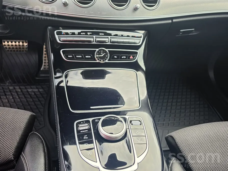 Mercedes-Benz E200D 2019 photo 5