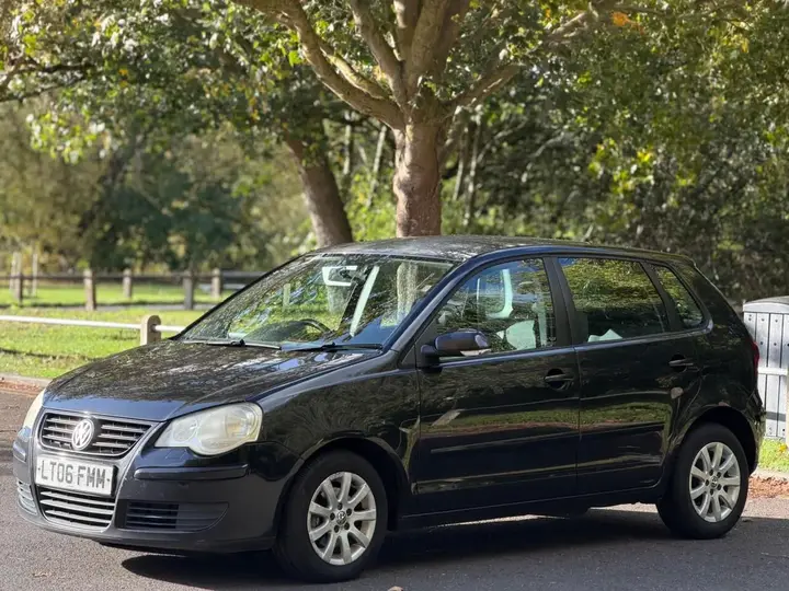 Volkswagen Polo 2006 photo 5