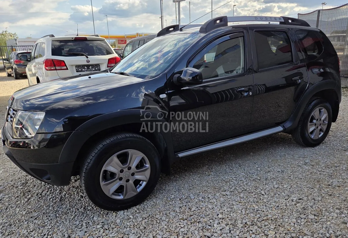 Dacia Duster 2017 photo 2