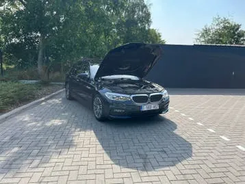 BMW G30