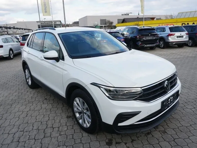Volkswagen Tiguan 2022 photo 3