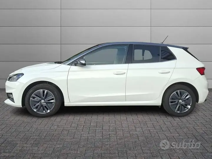 Skoda Fabia 2024 photo 4