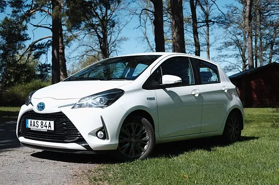 Toyota Yaris 2019 photo 2