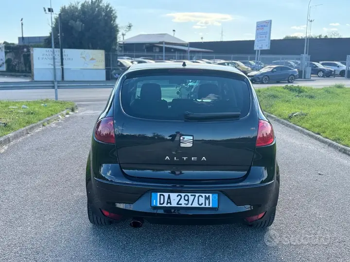 Seat Altea 2006 photo 4
