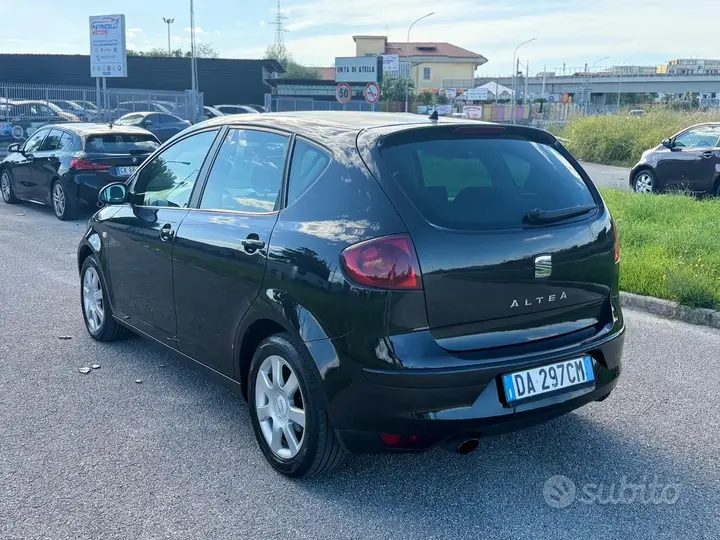 Seat Altea 2006 photo 3