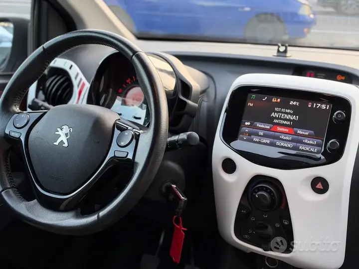 Peugeot 108 2016 photo 2