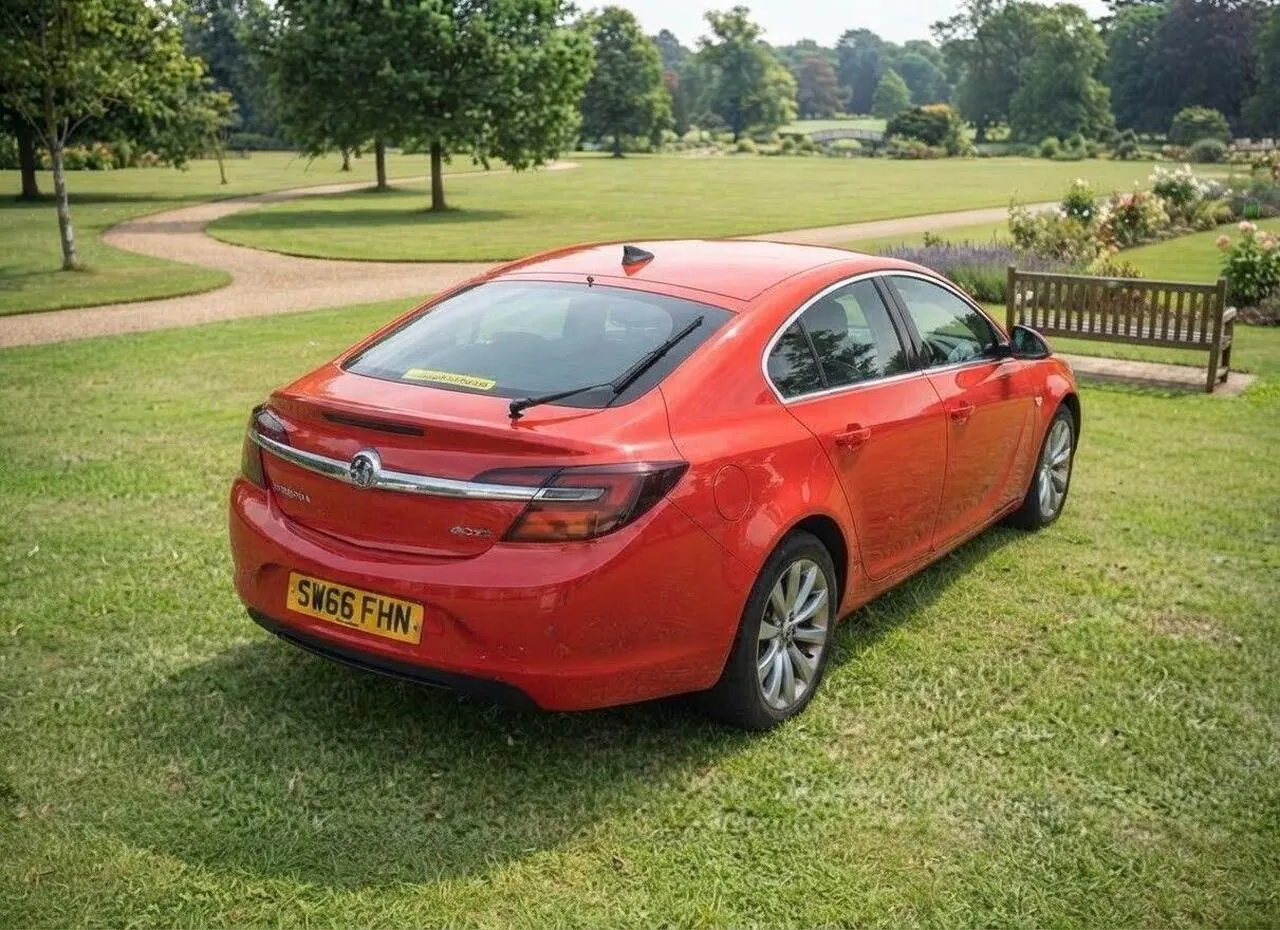 Vauxhall Insignia 2016 photo 3