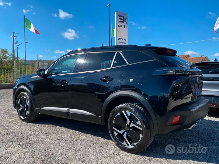 Peugeot 2008 2024 photo 5