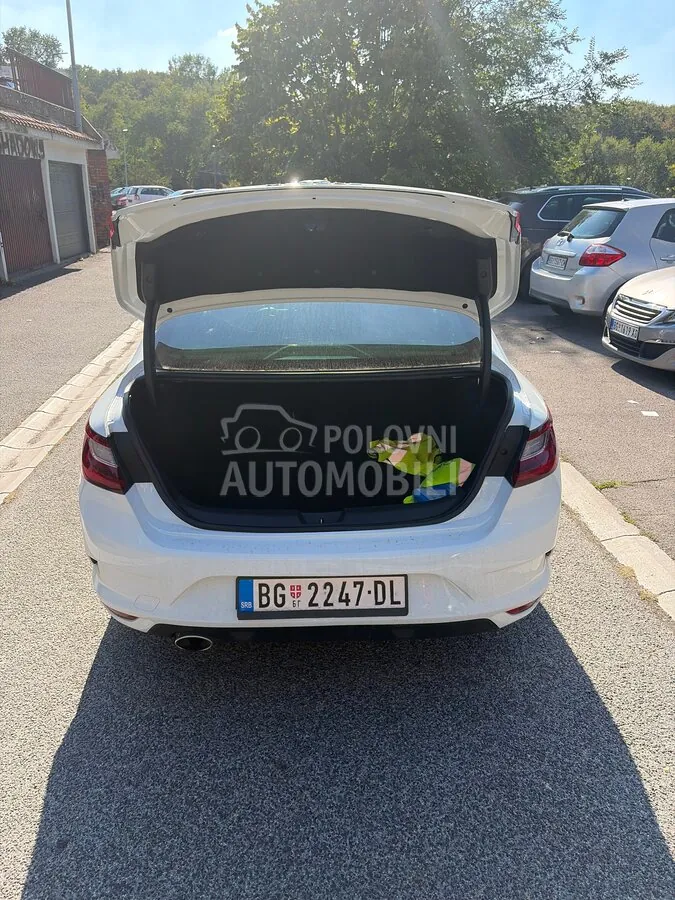 Renault Megane 2019 photo 5