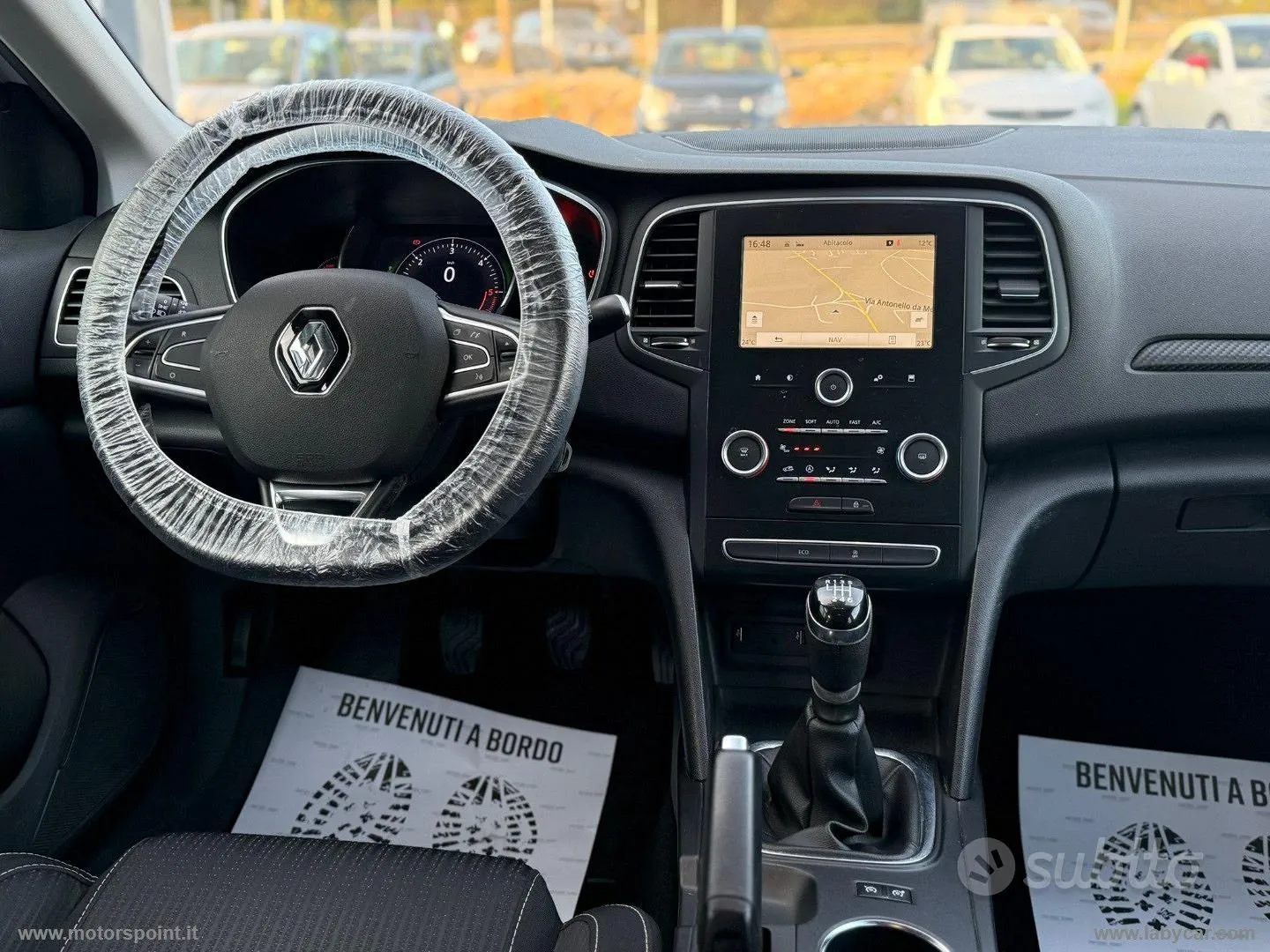 Renault Megane 2018 photo 4