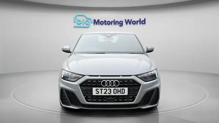 Audi A1 2023 photo 3