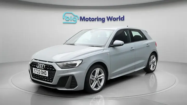 Audi A1 2023 photo 4