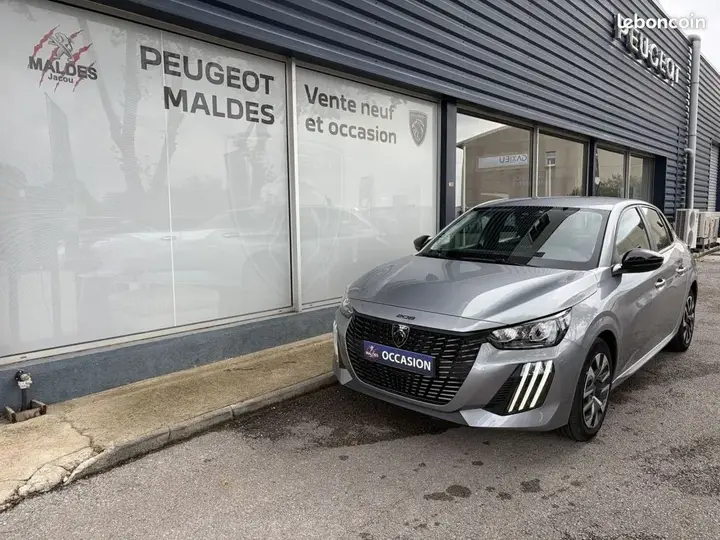 Peugeot 208