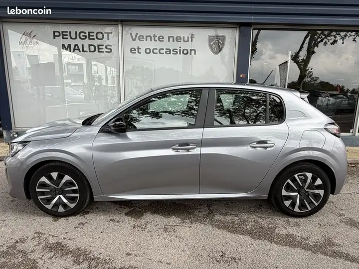 Peugeot 208 2024 photo 4