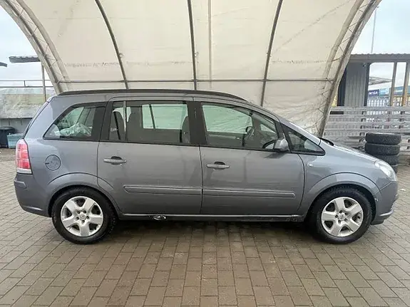 Opel Zafira 2006 photo 4