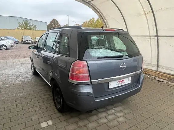 Opel Zafira 2006 photo 2