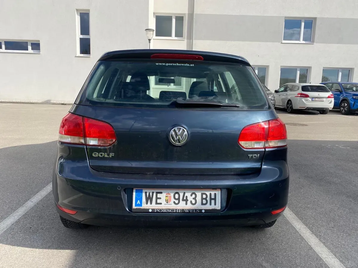 Volkswagen Golf 2009 photo 3