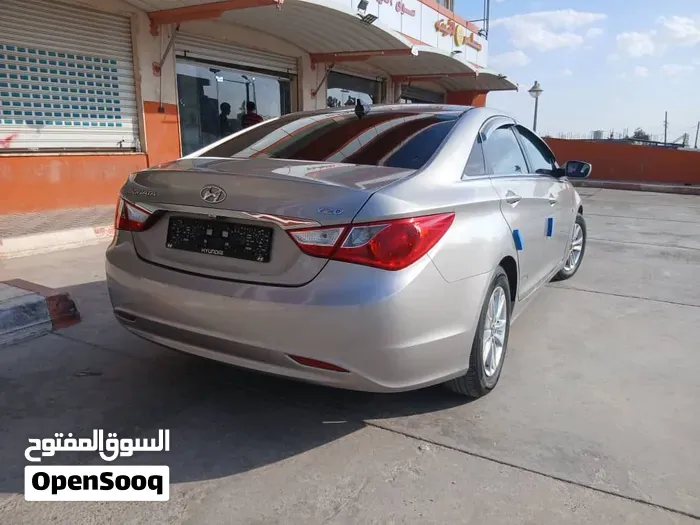 Hyundai Sonata 2012 photo 3