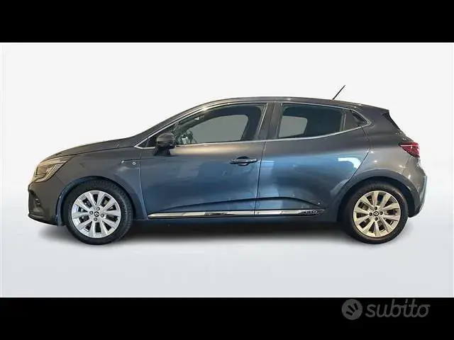 Renault Clio 2022 photo 2