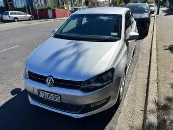 Volkswagen Polo 2010 photo 3