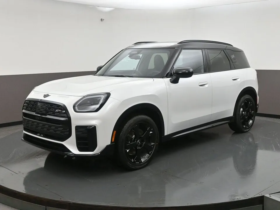 Mini Countryman 2027 photo 3
