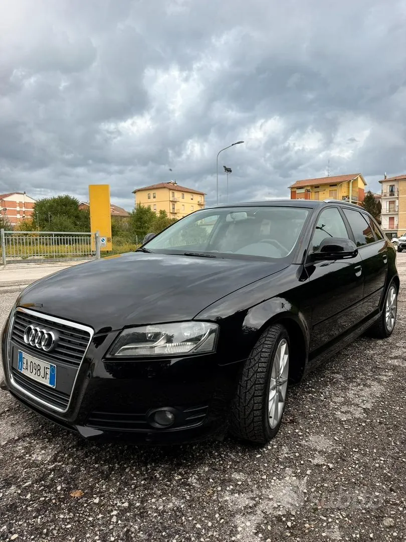 Audi A3 Sportback 2010 photo 4