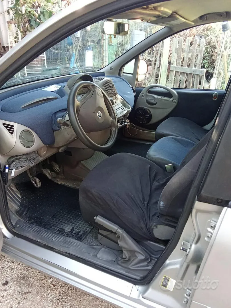 Fiat Multipla 2006 photo 3