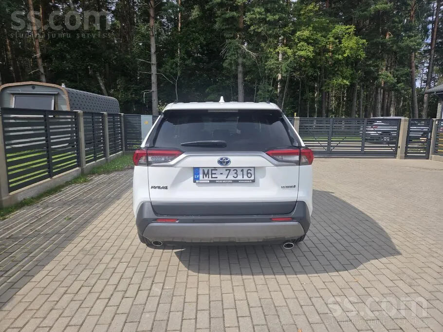 Toyota Rav4 2019 photo 3