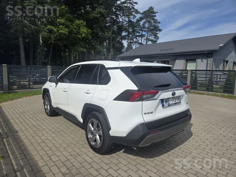 Toyota Rav4 2019 photo 2