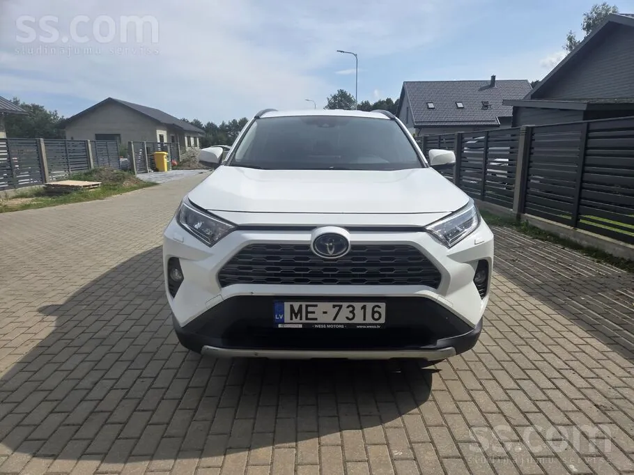 Toyota Rav4 2019 photo 4