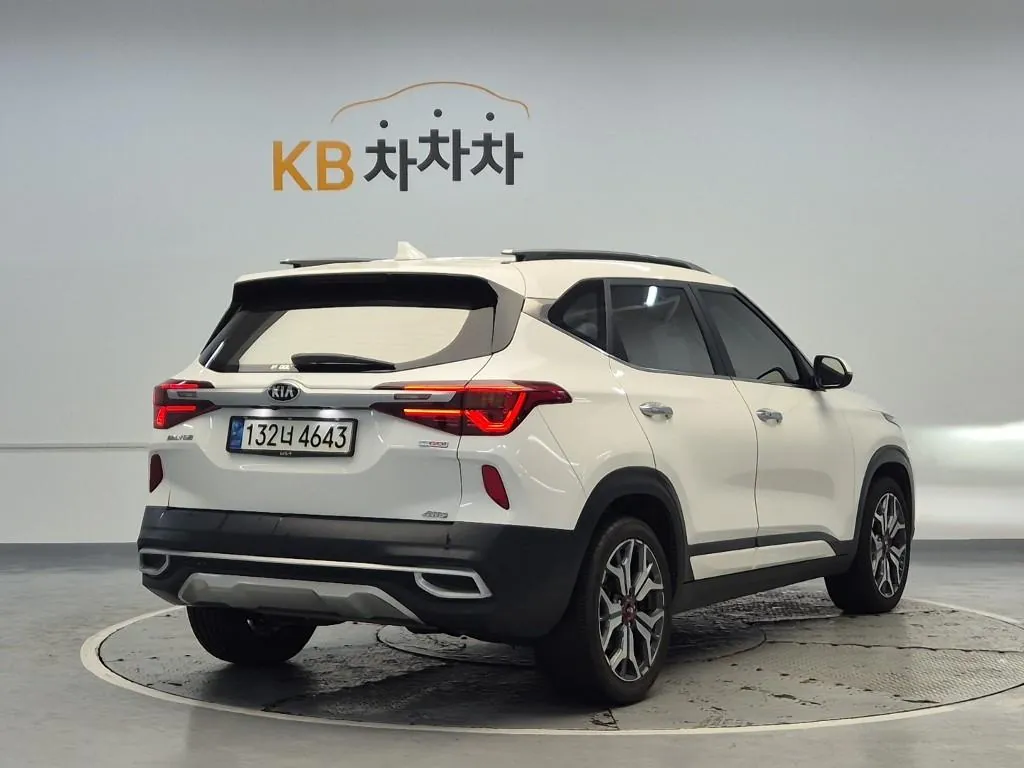 Kia Seltos 2022 photo 3