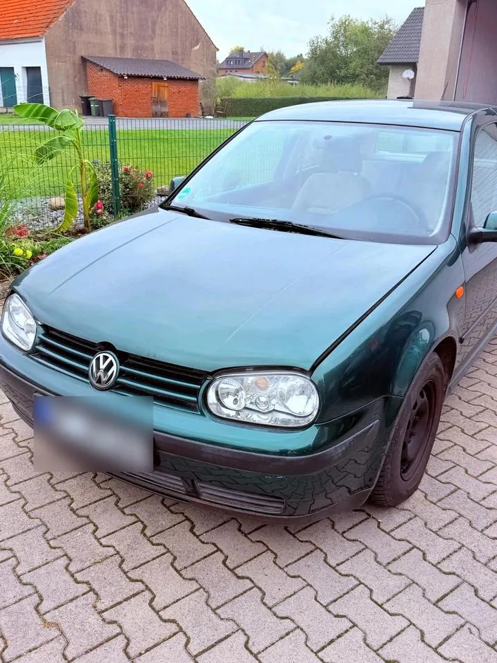 Volkswagen Golf 4