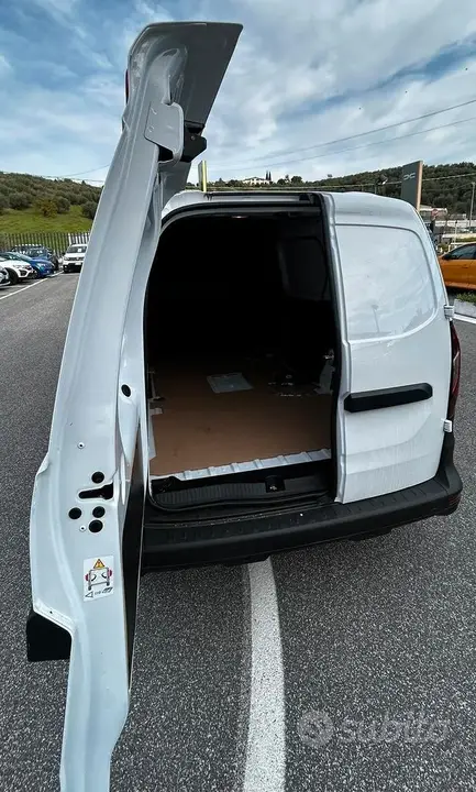 Renault Kangoo 2026 photo 3