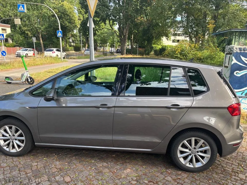 Volkswagen Golf Sportsvan