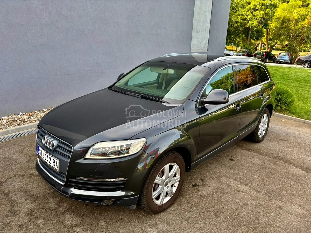 Audi Q7