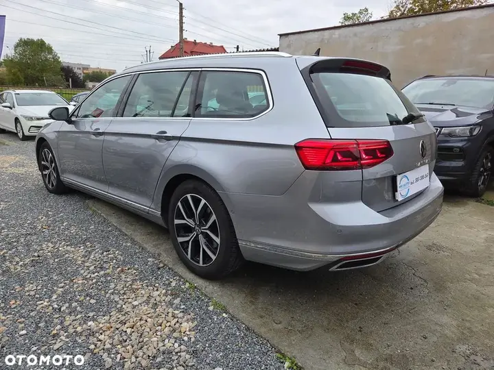 Volkswagen Passat 2023 photo 4