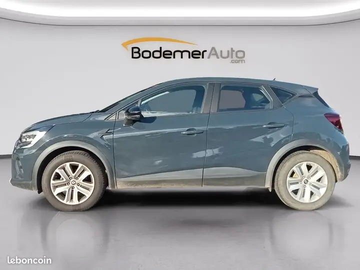 Renault Captur 2023 photo 2