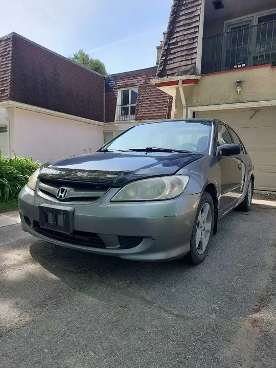 Honda Civic 2005 photo 2