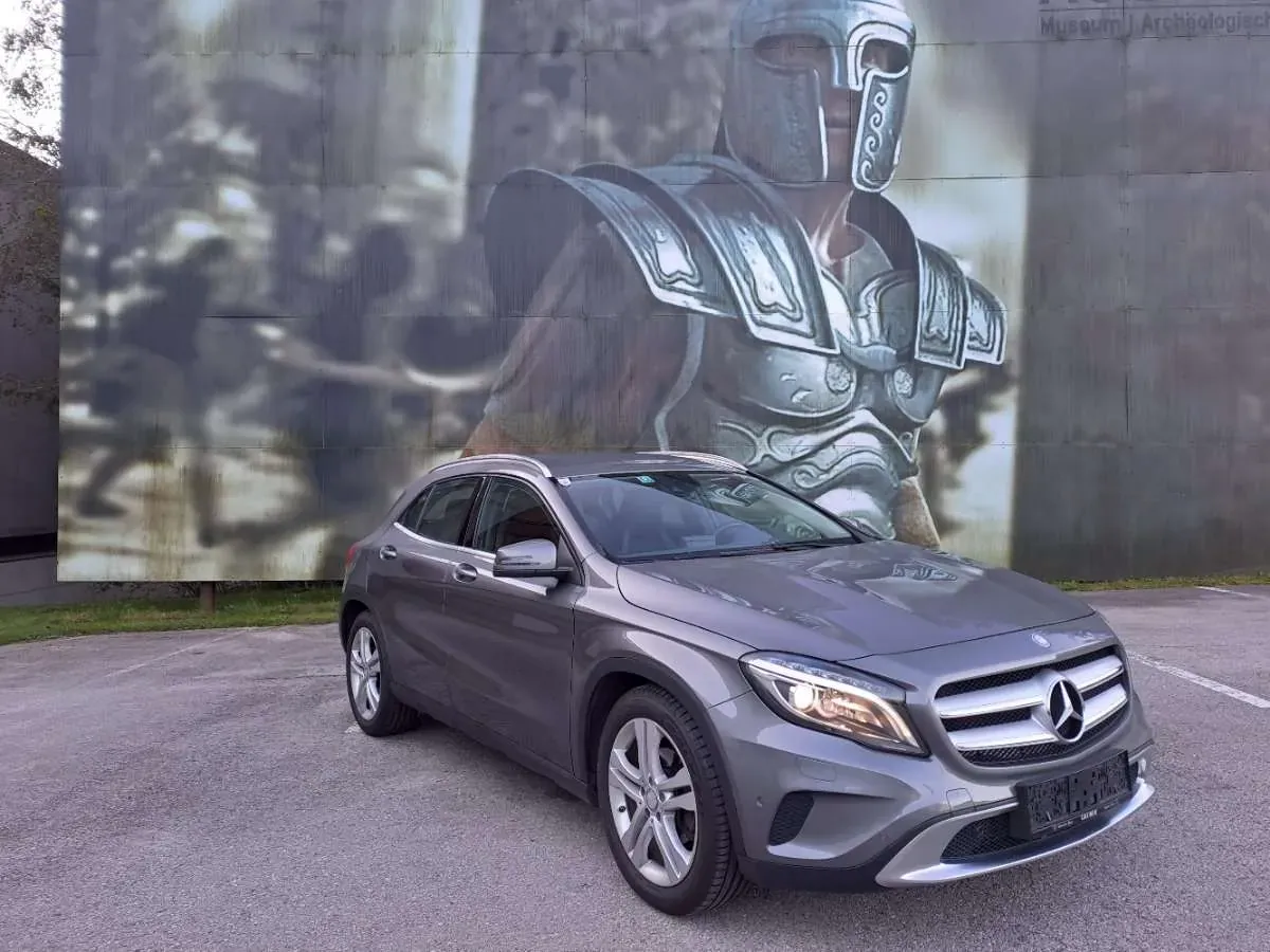 Mercedes-Benz Gla 2014 photo 2