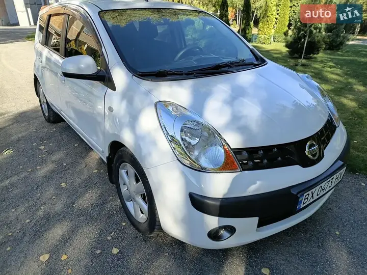 Nissan Note 2007 photo 4