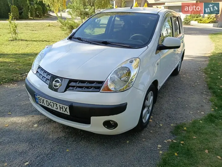 Nissan Note 2007 photo 2