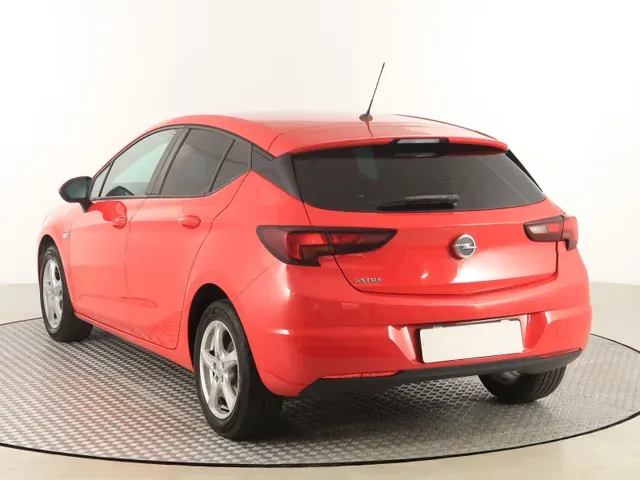 Opel Astra 2016 photo 3